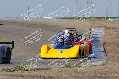 media/Apr-30-2022-CalClub SCCA (Sat) [[98b58ad398]]/Group 6/Race (Outside Grapevine)/